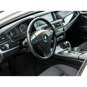 BMW Seria 5  Kombi 2014,  2.0 diesel, automat - Na sprzedaż za 39 900 zł - Nowy Sącz - zdjęcie 12