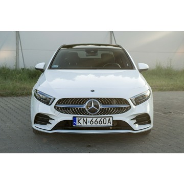 Mercedes - Benz A-klasa  Sedan/Limuzyna 2018,  1.3 benzyna, automat - Na sprzedaż za 84 000 zł - Nowy Sącz - zdjęcie 2