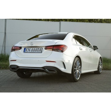 Mercedes - Benz A-klasa  Sedan/Limuzyna 2018,  1.3 benzyna, automat - Na sprzedaż za 84 000 zł - Nowy Sącz - zdjęcie 4