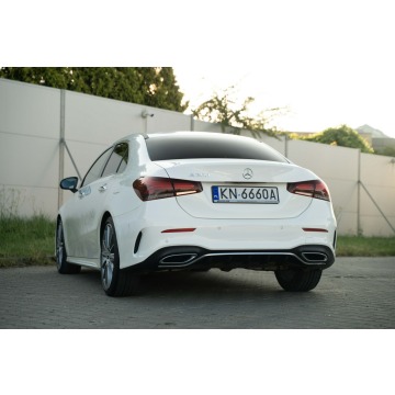 Mercedes - Benz A-klasa  Sedan/Limuzyna 2018,  1.3 benzyna, automat - Na sprzedaż za 84 000 zł - Nowy Sącz - zdjęcie 6