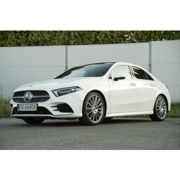 Mercedes - Benz A-klasa  Sedan/Limuzyna 2018,  1.3 benzyna, automat - Na sprzedaż za 84 000 zł - Nowy Sącz - zdjęcie 3