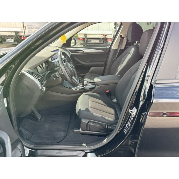 BMW X3  SUV 2021,  2.0 benzyna, automat - Na sprzedaż za 137 500 zł - Jawczyce - zdjęcie 10
