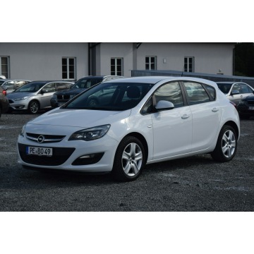 Opel Astra  Hatchback 2013,  1.4 benzyna - Na sprzedaż za 19 900 zł - Majdan Sieniawski - zdjęcie 4