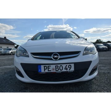 Opel Astra  Hatchback 2013,  1.4 benzyna - Na sprzedaż za 19 900 zł - Majdan Sieniawski - zdjęcie 6