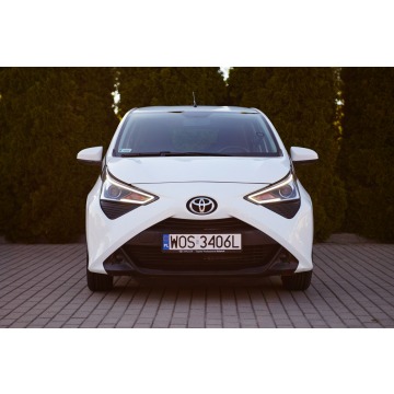 Toyota Aygo  Hatchback 2021,  1.0 benzyna - Na sprzedaż za 32 900 zł - Rzekuń - zdjęcie 2