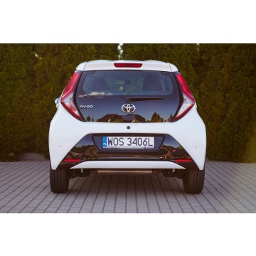 Toyota Aygo  Hatchback 2021,  1.0 benzyna - Na sprzedaż za 32 900 zł - Rzekuń - zdjęcie 9