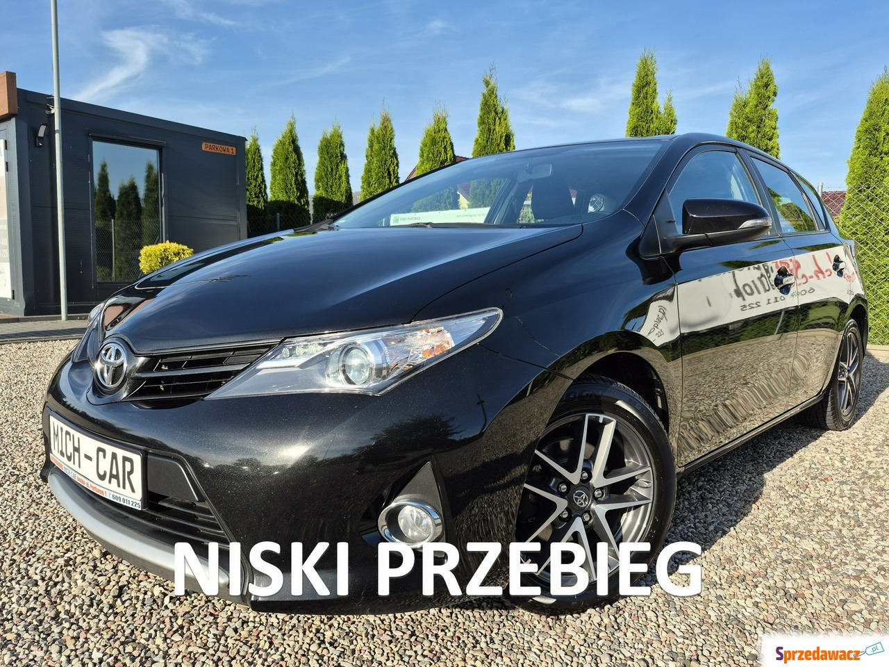 Toyota Auris 2014