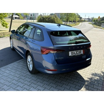 Skoda Octavia  Kombi 2020,  1.5 benzyna - Na sprzedaż za 67 500 zł - Knurów - zdjęcie 5