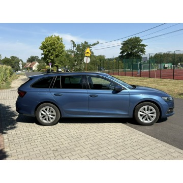 Skoda Octavia  Kombi 2020,  1.5 benzyna - Na sprzedaż za 67 500 zł - Knurów - zdjęcie 7
