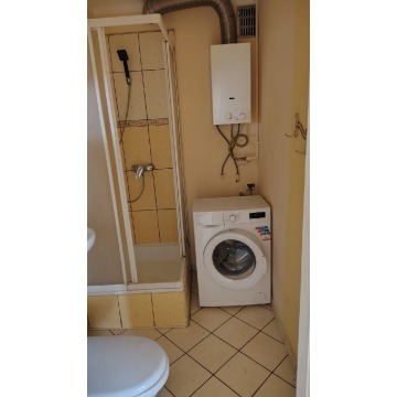Mieszkanie jednopokojowe Kluczbork,   25 m2, pierwsze piętro - Do wynajęcia - zdjęcie 2