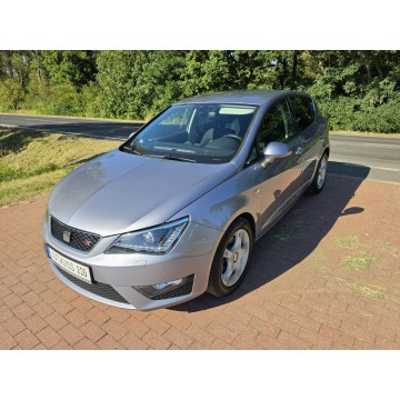 Seat Ibiza  Hatchback 2017,  1.0 benzyna - Na sprzedaż za 29 900 zł - Cielcza - zdjęcie 2