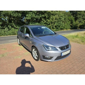 Seat Ibiza  Hatchback 2017,  1.0 benzyna - Na sprzedaż za 29 900 zł - Cielcza - zdjęcie 10