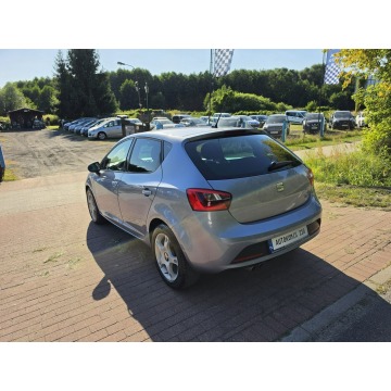 Seat Ibiza  Hatchback 2017,  1.0 benzyna - Na sprzedaż za 29 900 zł - Cielcza - zdjęcie 4