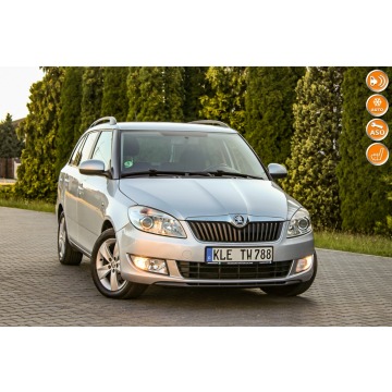 Škoda Fabia - 105KM Podgrzewane Fotele Klimatronik Aux Parktronik Tempomat