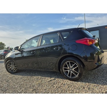 Toyota Auris  Hatchback 2014,  1.3 benzyna - Na sprzedaż za 36 900 zł - Łosino - zdjęcie 3