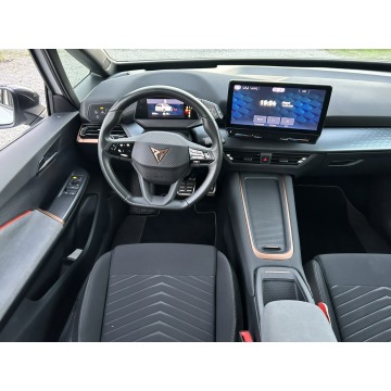 Cupra Born  Hatchback 2022 elektryczny, automat - Na sprzedaż za 87 700 zł - Nowe Iganie - zdjęcie 11