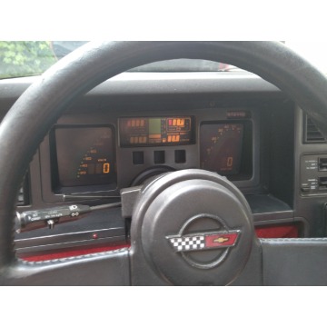 Chevrolet Corvette  Coupe/Sportowy 1987,  5.7 benzyna, automat - Na sprzedaż za 36 500 zł - Jasło - zdjęcie 3