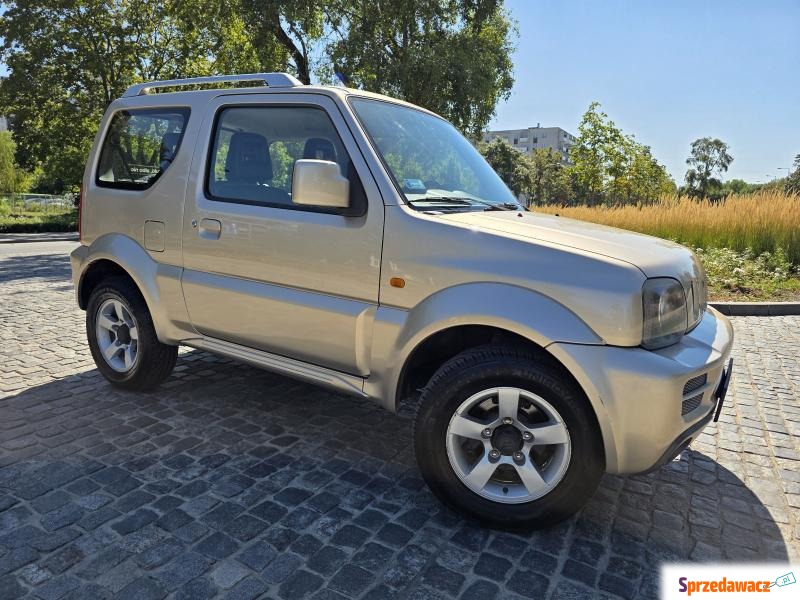 Suzuki Jimny  Terenowy 2006,  1.3 benzyna, automat - Na sprzedaż za 34 900 zł - Warszawa