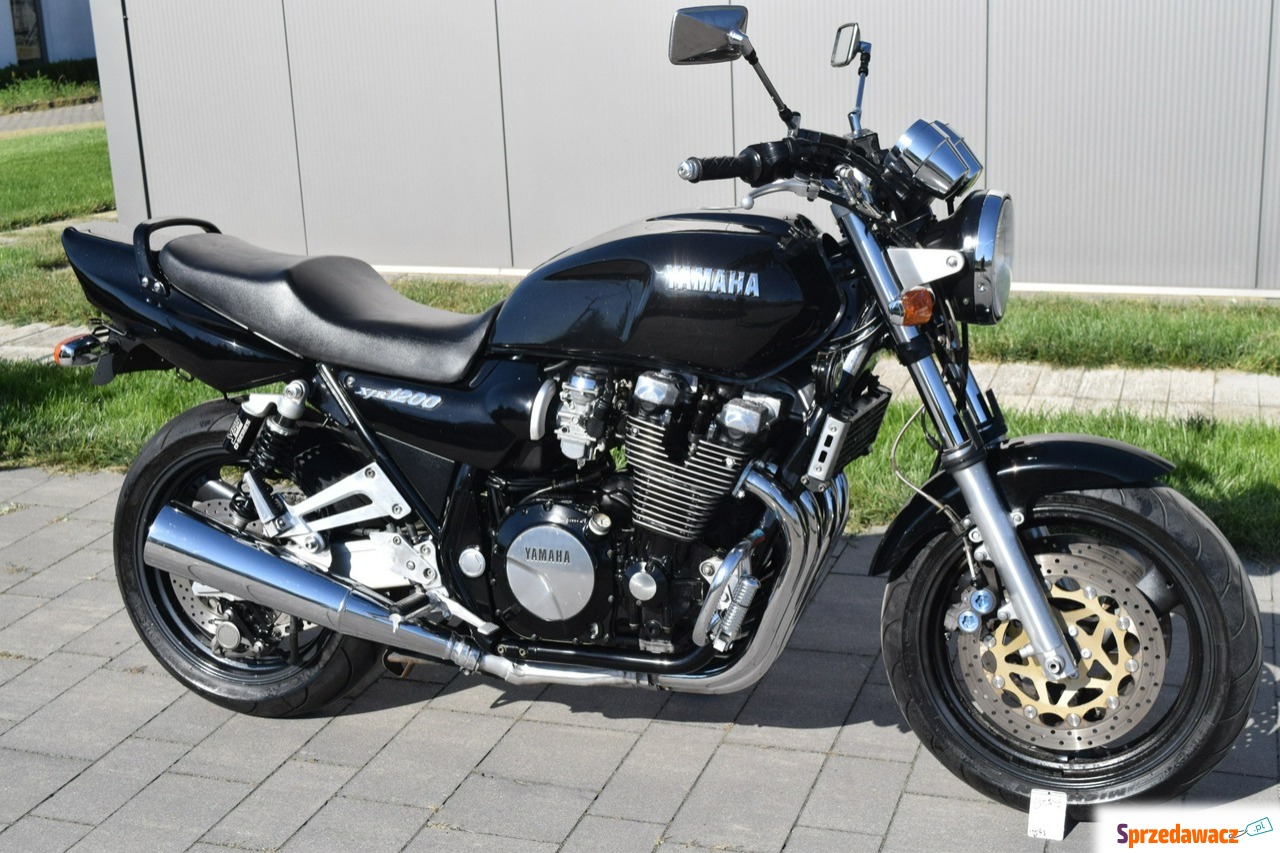 Yamaha XJR - SUPER STAN, pełen...