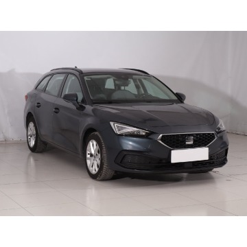 Seat Leon  Kombi 2021,  1.5 benzyna, automat - Na sprzedaż za 69 999 zł - Kielce - zdjęcie 1