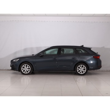 Seat Leon  Kombi 2021,  1.5 benzyna, automat - Na sprzedaż za 69 999 zł - Kielce - zdjęcie 4