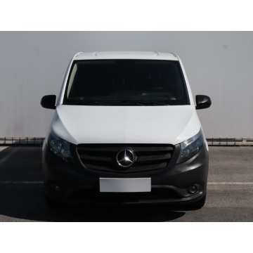 Mercedes - Benz Vito  Minivan/Van 2018,  1.6 diesel - Na sprzedaż za 47 999 zł - Lublin - zdjęcie 2