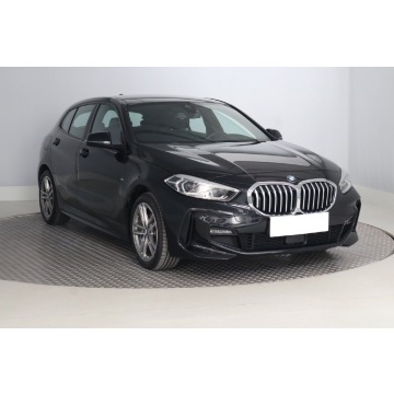 BMW 1 118i (136KM), 2022