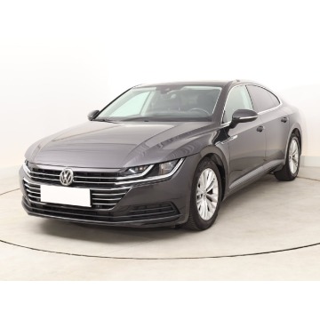 Volkswagen Arteon  Liftback 2018,  1.5 benzyna, automat - Na sprzedaż za 74 999 zł - Bielany Wrocławskie - zdjęcie 3