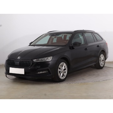Skoda Octavia  Kombi 2022,  1.5 benzyna, automat - Na sprzedaż za 73 999 zł - Bielsko-Biała - zdjęcie 3