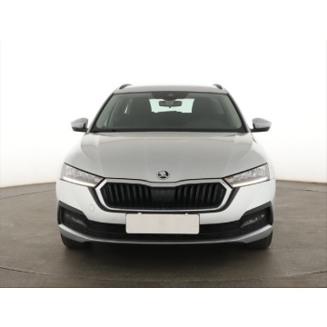 Skoda Octavia  Kombi 2022,  2.0 diesel - Na sprzedaż za 71 999 zł - Zabrze - zdjęcie 2