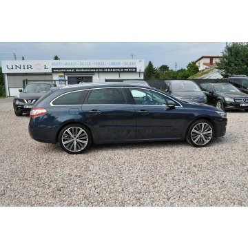 Peugeot 508  Kombi 2017,  2.0 diesel, automat - Na sprzedaż za 43 000 zł - Warszawa - zdjęcie 4