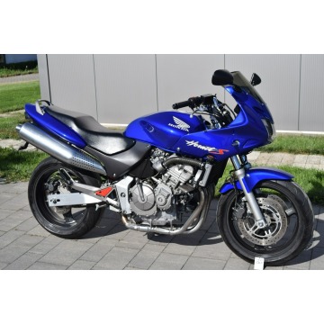 Honda CB - Hornet, SUPER STAN, pełen oryginał,, dok. na km, z niemiec***