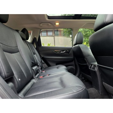 Nissan X-Trail  SUV 2017,  2.0 diesel, automat - Na sprzedaż za 54 900 zł - Tychy - zdjęcie 12