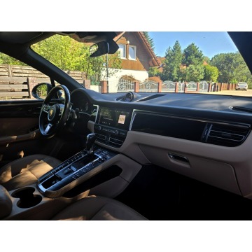 Porsche Macan  SUV 2019,  3.0 benzyna, automat - Na sprzedaż za 179 900 zł - Tychy - zdjęcie 6