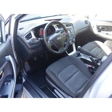 Kia Ceed  Kombi 2013,  1.4 benzyna - Na sprzedaż za 24 900 zł - Częstochowa - zdjęcie 6