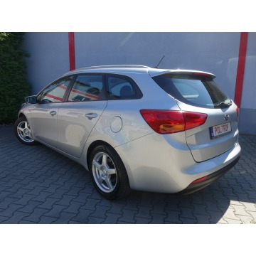 Kia Ceed  Kombi 2013,  1.4 benzyna - Na sprzedaż za 24 900 zł - Częstochowa - zdjęcie 4