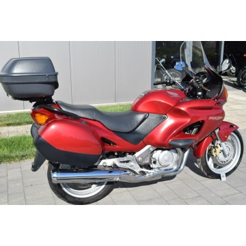 Honda NT - Deauville oryginalny stan, kufer,... - Motocykle szosowo -... - Śrem - zdjęcie 2