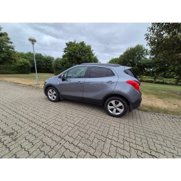 Opel Mokka  SUV 2015,  1.4 benzyna - Na sprzedaż za 38 000 zł - Sadlno - zdjęcie 2