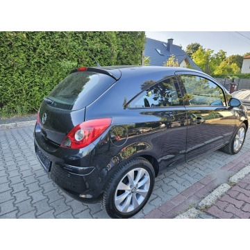Opel Corsa  Hatchback 2013,  1.4 benzyna - Na sprzedaż za 14 900 zł - Ruda Śląska - zdjęcie 4