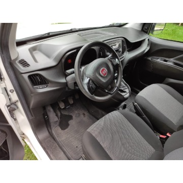 Fiat Doblo 2017,  1.6 diesel - Na sprzedaż za 37 500 zł - Radom - zdjęcie 3