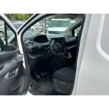 Peugeot Partner 2021,  1.5 diesel - Na sprzedaż za 60 885 zł - Pęcice - zdjęcie 12