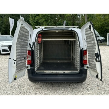 Fiat Doblo 2023,  1.2 benzyna - Na sprzedaż za 76 014 zł - Pęcice - zdjęcie 9