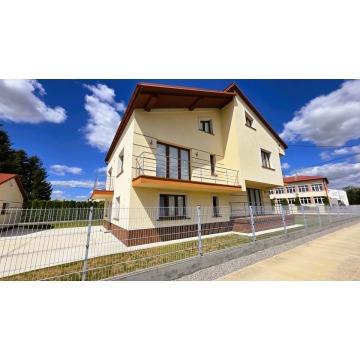 Sprzedam dom Laskówka Chorąska -  jednopiętrowy,  pow.  218 m2,  działka:   1250 m2 - zdjęcie 4