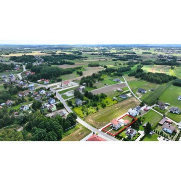 Sprzedam dom Laskówka Chorąska -  jednopiętrowy,  pow.  218 m2,  działka:   1250 m2 - zdjęcie 2