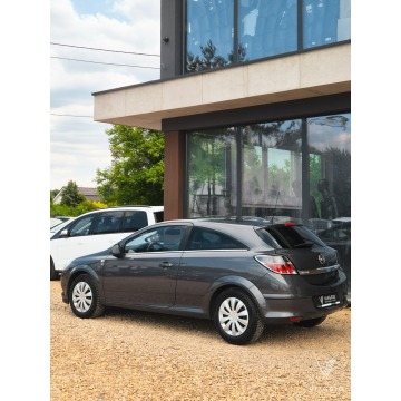 Opel Astra  Hatchback 2010,  1.6 benzyna - Na sprzedaż za 10 900 zł - Tychy - zdjęcie 6