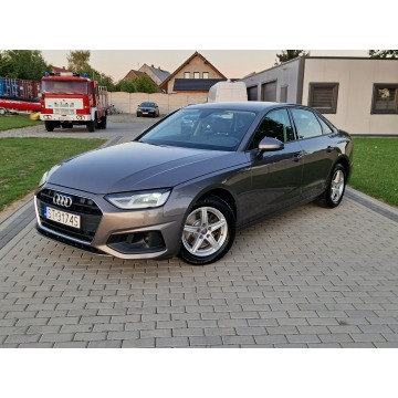 Audi A4  Sedan/Limuzyna 2020,  2.0 diesel, automat - Na sprzedaż za 75 000 zł - Strobice - zdjęcie 1