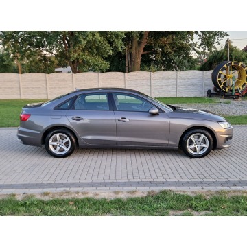 Audi A4  Sedan/Limuzyna 2020,  2.0 diesel, automat - Na sprzedaż za 75 000 zł - Strobice - zdjęcie 10