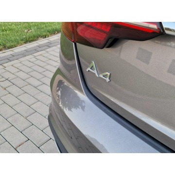 Audi A4  Sedan/Limuzyna 2020,  2.0 diesel, automat - Na sprzedaż za 75 000 zł - Strobice - zdjęcie 12