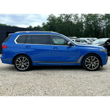 BMW X7  SUV 2022,  4.4 benzyna, automat - Na sprzedaż za 329 900 zł - Pęcice - zdjęcie 8