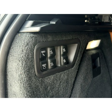 BMW X7  SUV 2022,  4.4 benzyna, automat - Na sprzedaż za 329 900 zł - Pęcice - zdjęcie 12